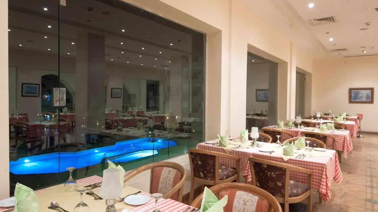 الفندق إمبريال شمس أبو سوما - سفاجا